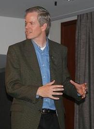 Jim Raffan Public Speaking Skills Development – Blue Elephant Consulting